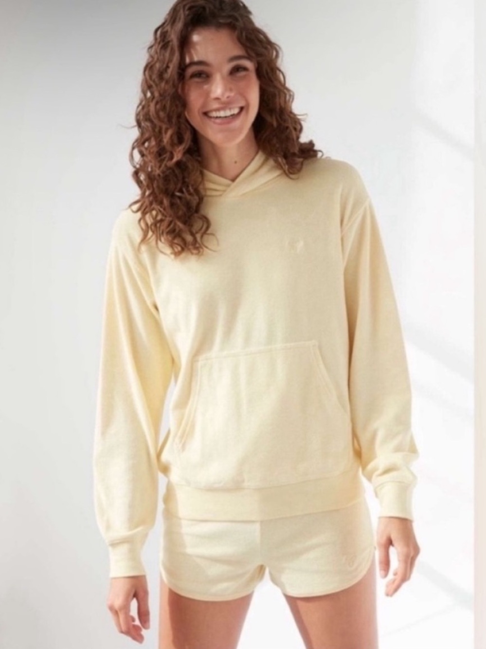 Aritzia TNA The Perfect Hoodie in Butter Yellow